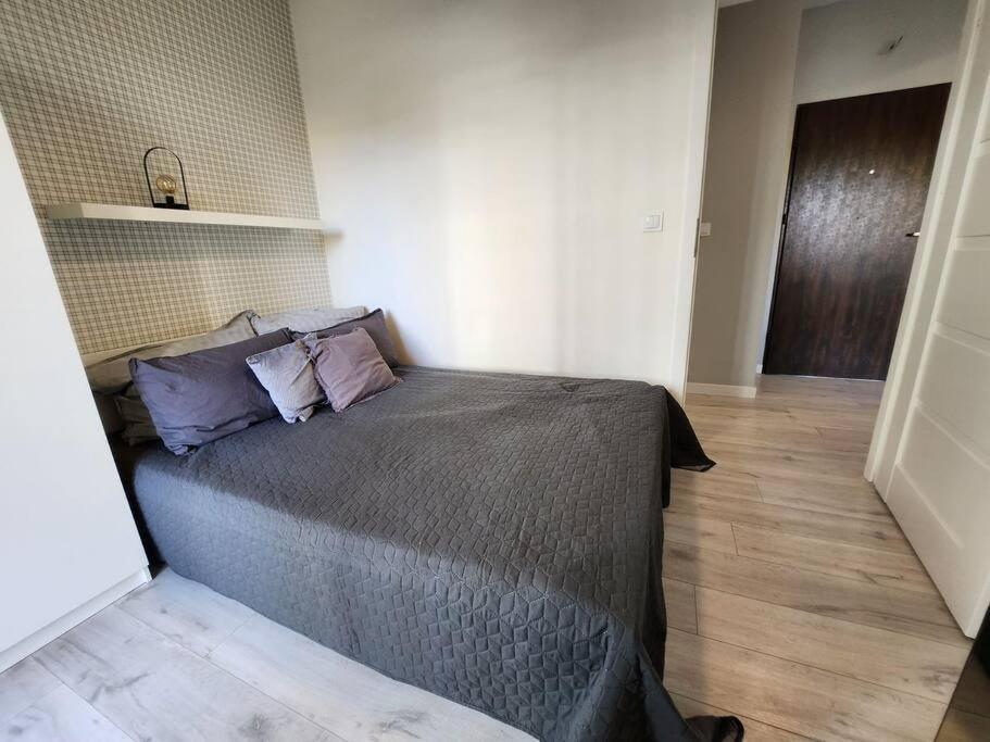 Apartstars - Powstancow #32 With Terrace Rzeszow Exterior photo