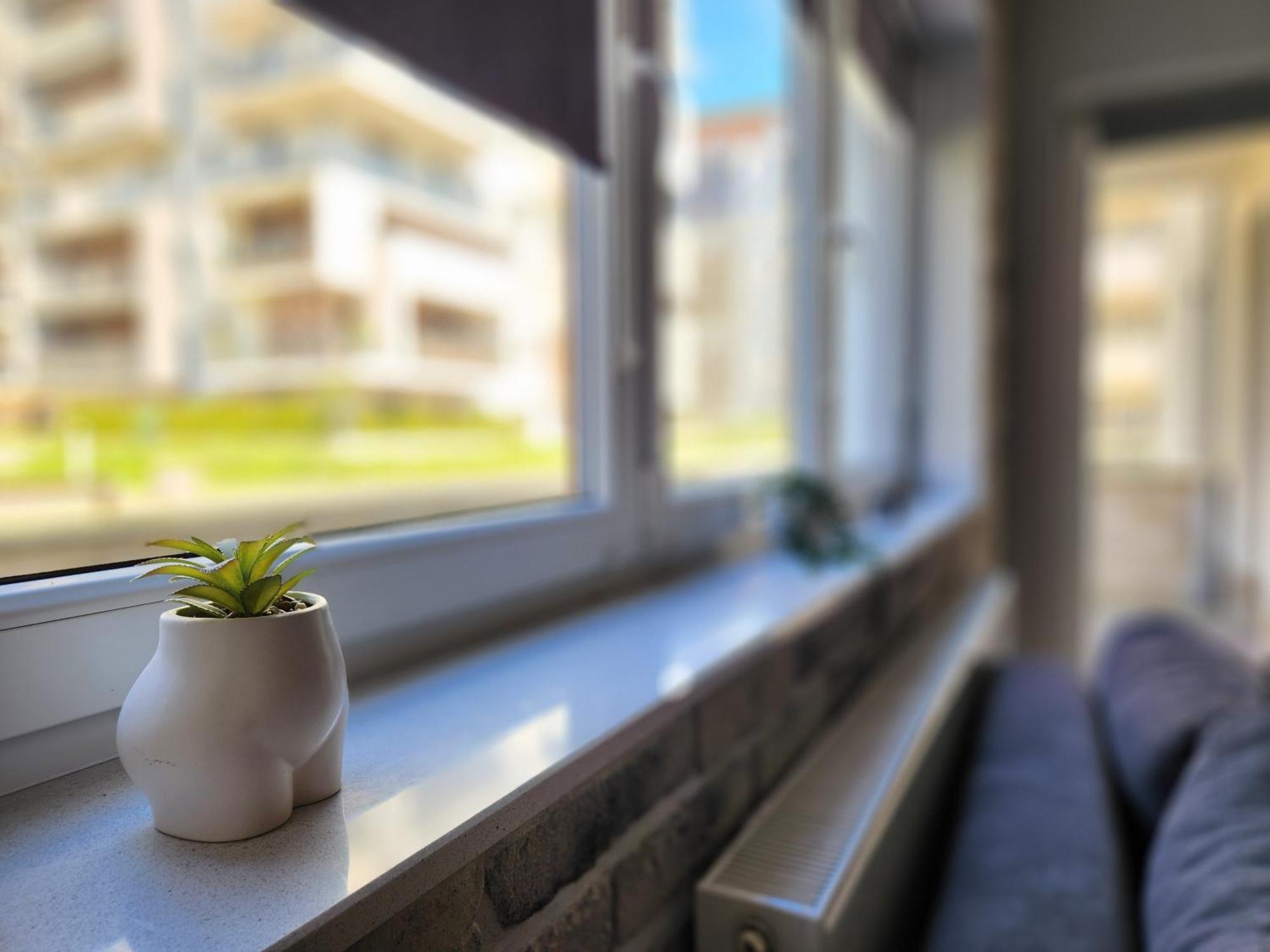 Apartstars - Powstancow #32 With Terrace Rzeszow Exterior photo